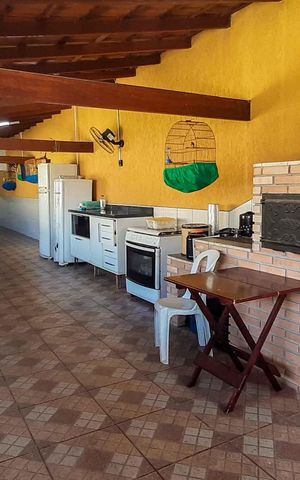 Casa à venda com 100m², 3 quartos e 2 vagasÁrea Gourmet