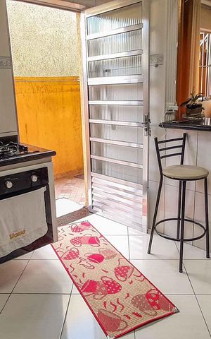 Casa à venda com 100m², 3 quartos e 2 vagasCozinha