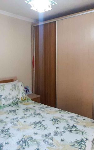 Casa à venda com 100m², 3 quartos e 2 vagasSuíte