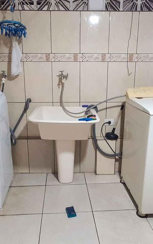 Casa à venda com 100m², 3 quartos e 2 vagasÁrea de Serviço