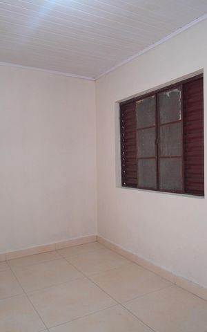 Casa para alugar com 70m², 1 quarto e 1 vagaSala