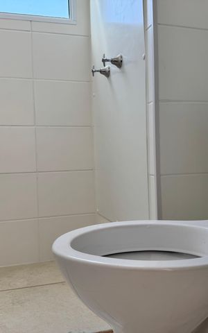Apartamento à venda com 45m², 2 quartos e 1 vaga Apartamento à venda com 45m², 2 quartos e 1 vagaBanheiro Social