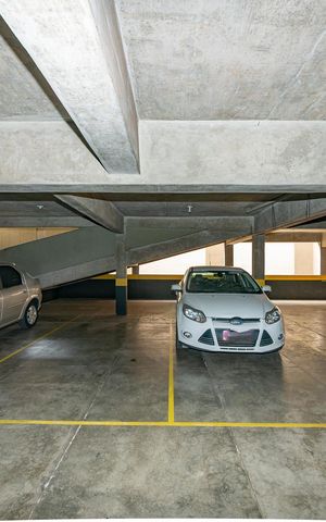 Apartamento à venda com 97m², 3 quartos e 3 vagas Apartamento à venda com 97m², 3 quartos e 3 vagasGaragem