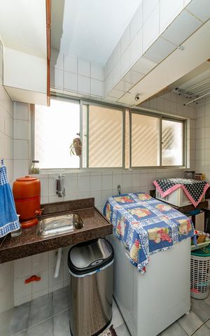 Apartamento à venda com 97m², 3 quartos e 3 vagas Apartamento à venda com 97m², 3 quartos e 3 vagasÁrea de Serviço