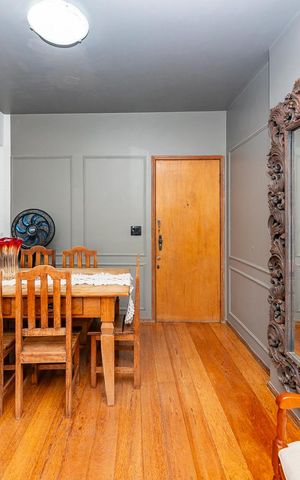 Apartamento à venda com 97m², 3 quartos e 3 vagas Apartamento à venda com 97m², 3 quartos e 3 vagasSala