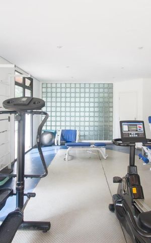 Apartamento à venda com 79m², 2 quartos e 1 vagaÁrea comum