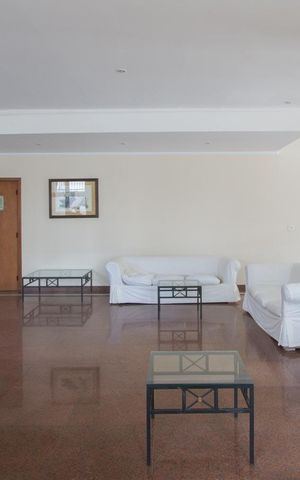 Apartamento à venda com 79m², 2 quartos e 1 vagaÁrea comum