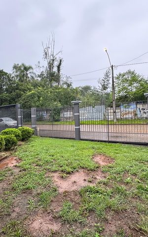 Casa à venda com 942m², 3 quartos e 4 vagas Casa à venda com 942m², 3 quartos e 4 vagasÁrea Externa