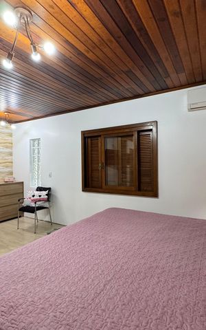 Casa à venda com 942m², 3 quartos e 4 vagas Casa à venda com 942m², 3 quartos e 4 vagasSuíte 1
