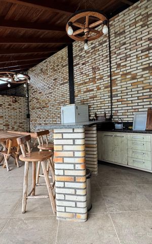 Casa à venda com 942m², 3 quartos e 4 vagas Casa à venda com 942m², 3 quartos e 4 vagasÁrea Gourmet