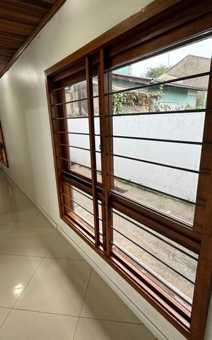 Casa à venda com 942m², 3 quartos e 4 vagas Casa à venda com 942m², 3 quartos e 4 vagasQuarto 1