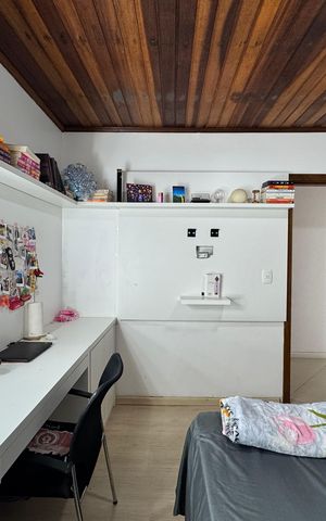 Casa à venda com 942m², 3 quartos e 4 vagas Casa à venda com 942m², 3 quartos e 4 vagasSuíte 2