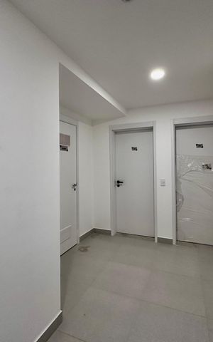 Apartamento à venda com 51m², 2 quartos e 1 vaga Apartamento à venda com 51m², 2 quartos e 1 vagaHall Apartamento