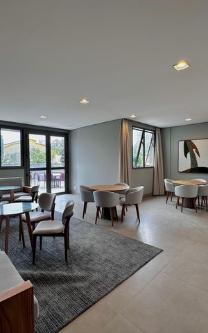 Apartamento à venda com 51m², 2 quartos e 1 vaga Apartamento à venda com 51m², 2 quartos e 1 vagaÁrea comum - Salão de Festas