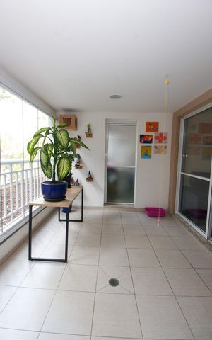 Apartamento à venda com 96m², 3 quartos e 2 vagasVaranda da Sala