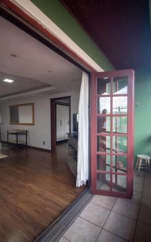 Casa à venda com 280m², 3 quartos e 2 vagas Casa à venda com 280m², 3 quartos e 2 vagasVaranda do Quarto 2