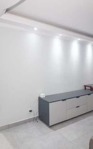Casa à venda com 280m², 3 quartos e 2 vagas Casa à venda com 280m², 3 quartos e 2 vagasSala