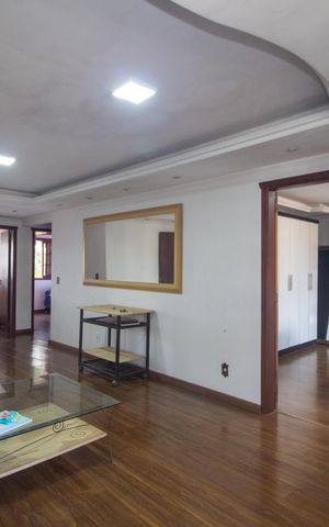 Casa à venda com 280m², 3 quartos e 2 vagas Casa à venda com 280m², 3 quartos e 2 vagasSala 2