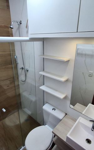 Casa à venda com 135m², 3 quartos e 2 vagas Casa à venda com 135m², 3 quartos e 2 vagasBanheiro