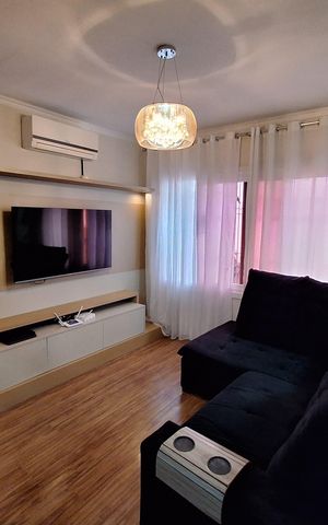 Casa à venda com 135m², 3 quartos e 2 vagas Casa à venda com 135m², 3 quartos e 2 vagasSala