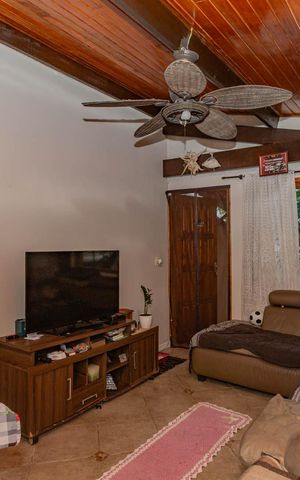 Casa à venda com 799m², 4 quartos e 2 vagasSala da casa 1