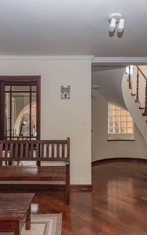 Casa à venda com 799m², 4 quartos e 2 vagasSala de Jantar casa 2