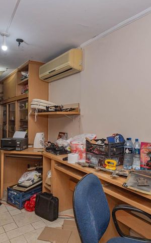 Casa à venda com 799m², 4 quartos e 2 vagasDeposito