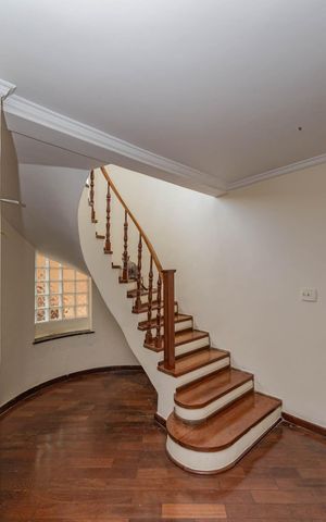 Casa à venda com 799m², 4 quartos e 2 vagasSala de Jantar casa 2