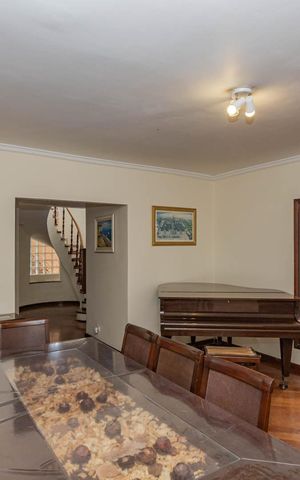Casa à venda com 799m², 4 quartos e 2 vagasSala de Jantar casa 2