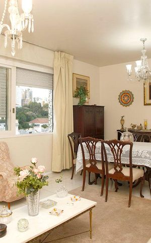 Apartamento à venda com 144m², 3 quartos e sem vagaSala