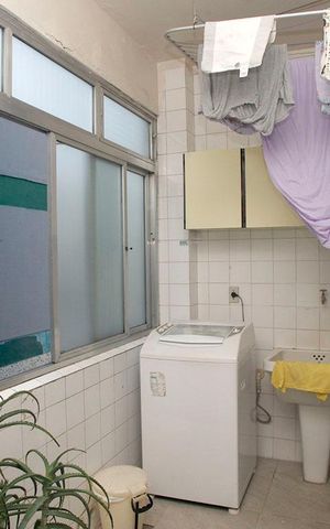 Apartamento à venda com 144m², 3 quartos e sem vagaÁrea de Serviço + Despensa