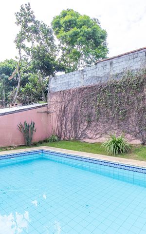 Casa de condomínio para alugar com 500m², 4 quartos e 3 vagas Casa de condomínio para alugar com 500m², 4 quartos e 3 vagasPiscina