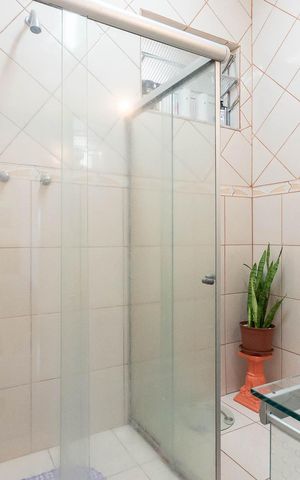 Apartamento à venda com 92m², 3 quartos e sem vagaBanheiro