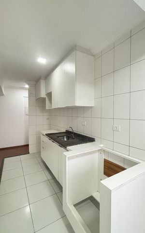 Apartamento à venda com 60m², 2 quartos e 1 vaga Apartamento à venda com 60m², 2 quartos e 1 vagaCozinha