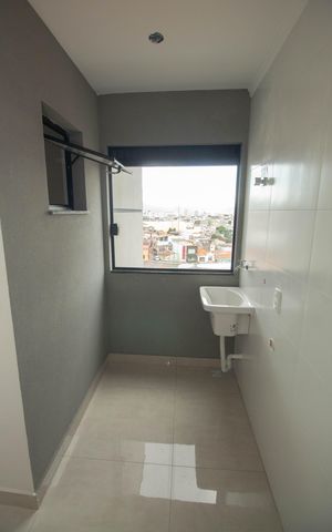 Apartamento à venda com 54m², 2 quartos e 1 vaga Apartamento à venda com 54m², 2 quartos e 1 vagaCozinha e Área de Serviço