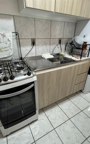 Apartamento à venda com 58m², 2 quartos e 1 vaga Apartamento à venda com 58m², 2 quartos e 1 vagaCozinha e Área de Serviço