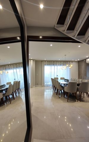 Casa de condomínio à venda com 424m², 5 quartos e 5 vagasSala 2