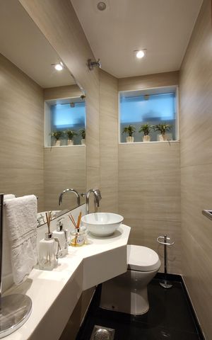 Casa de condomínio à venda com 424m², 5 quartos e 5 vagasLavabo
