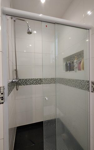 Casa de condomínio à venda com 424m², 5 quartos e 5 vagasBanheiro