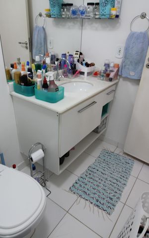Apartamento à venda com 80m², 2 quartos e 1 vagaBanheiro da Suíte 1