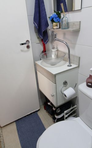 Apartamento à venda com 80m², 2 quartos e 1 vagaBanheiro Social