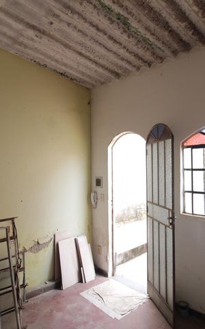 Casa à venda com 360m², 5 quartos e 1 vagaCasa dos Fundos | Sala
