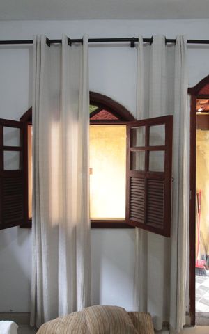 Casa à venda com 360m², 5 quartos e 1 vagaSala