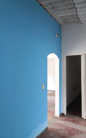 Casa à venda com 360m², 5 quartos e 1 vagaCasa dos Fundos | Cozinha e Área de Serviço