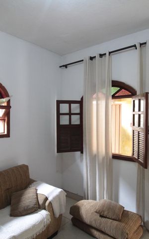 Casa à venda com 360m², 5 quartos e 1 vagaSala