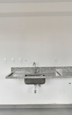 Studio à venda com 25m², 0 quarto e sem vaga Studio à venda com 25m², 0 quarto e sem vagaStudio