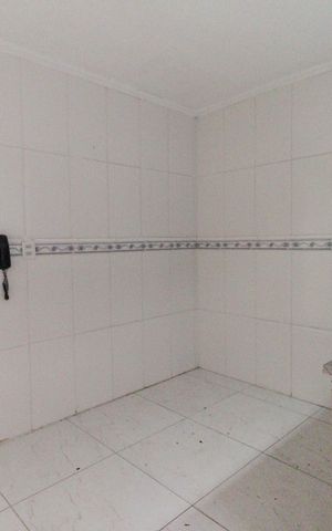 Casa de condomínio à venda com 62m², 2 quartos e 1 vaga Casa de condomínio à venda com 62m², 2 quartos e 1 vagaCozinha