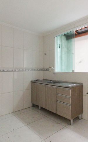 Casa de condomínio à venda com 62m², 2 quartos e 1 vaga Casa de condomínio à venda com 62m², 2 quartos e 1 vagaCozinha