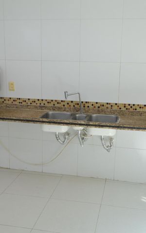 Casa de condomínio à venda com 300m², 4 quartos e 2 vagas Casa de condomínio à venda com 300m², 4 quartos e 2 vagasCozinha