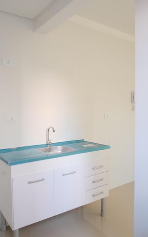 Casa de condomínio para alugar com 42m², 2 quartos e sem vagaCozinha e Área de Serviço